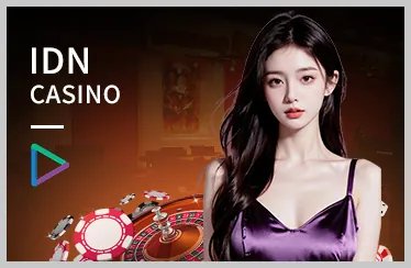 Hình ảnh máy đánh bạc cổ điển với biểu tượng hoa quả